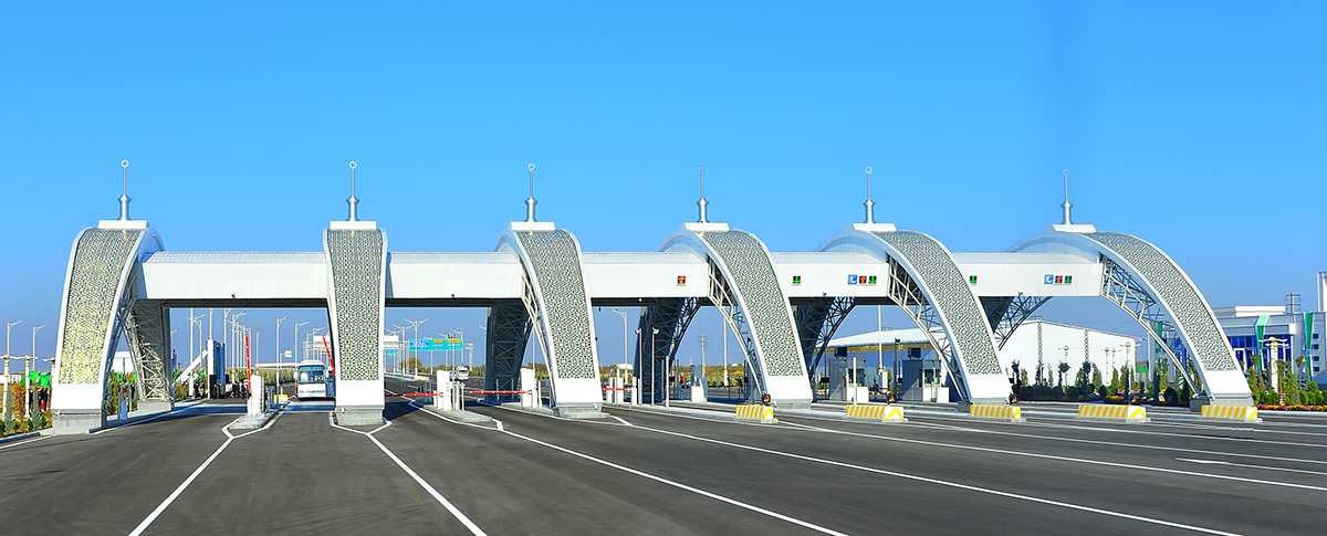 Turkmen Autobahn
